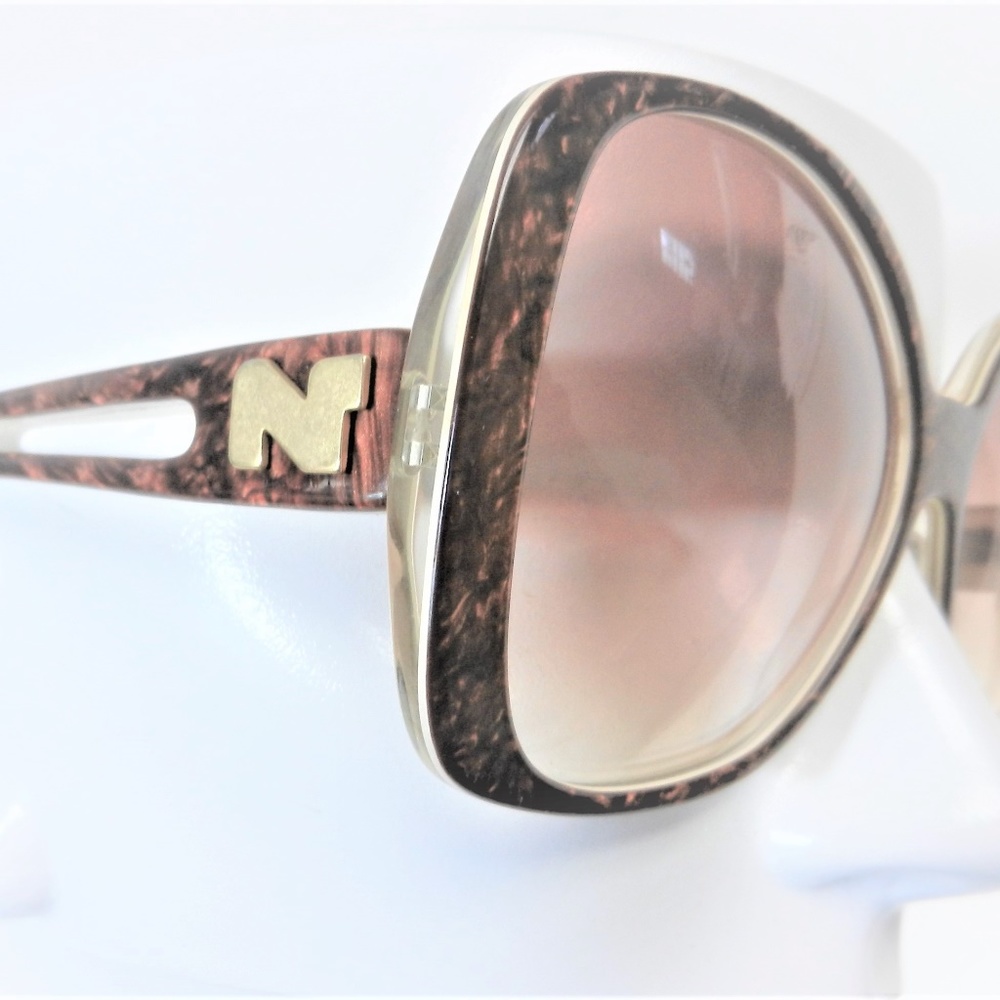 VINTAGE NINA RICCI SUNGLASSES MODEL L01 BROWN